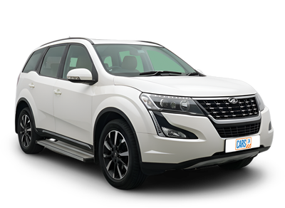 Mahindra XUV500-img